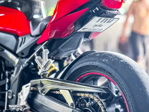 EC58E385-9EAA-4B8B-96B6-2B67AADDDE3B